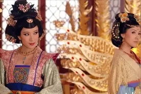 《宫心计》剧组演员拍戏有多难？妆要自己补，杨怡牛仔裤都跪烂了图片