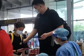 郑海霞接班人？12岁女孩身高1米9，球迷：国家队需要你图片
