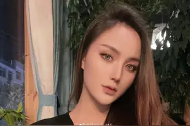 贵州幼儿园老师，表面软萌，私底下却热爱健身力量感十足图片