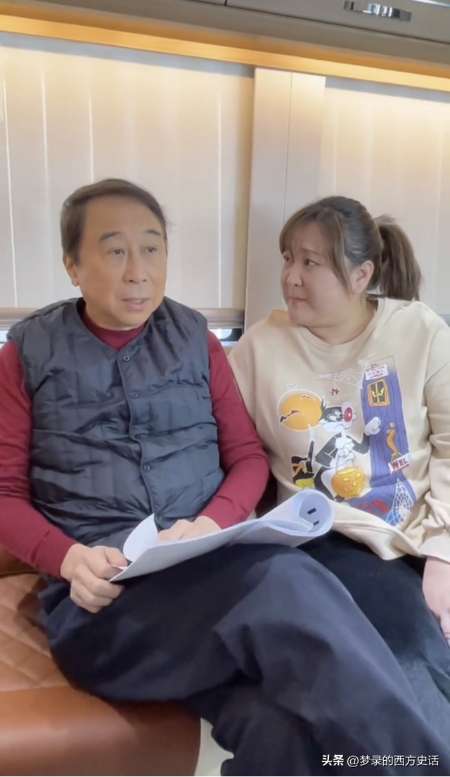 为新剧减重100斤，消失已久的贾玲颜值回春，再一次惊呆众人！