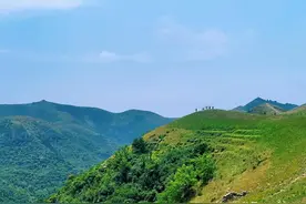济南出发一日休闲自驾，登空中草原临龙门天池逛游古村落，无门票图片