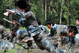 七名休假女兵自驾可可西里，第一夜就遭遇三只棕熊袭击|轶闻图片