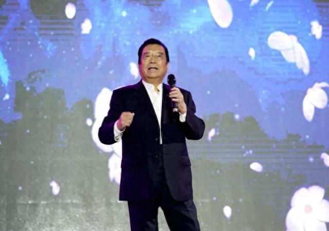 李天一被维也纳学院录取，李双江举家移民美国，婴儿用品惹争议！
