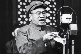 南昌起义有3个军长，除贺龙和叶挺，另一个是谁？ 为何销声匿迹了图片