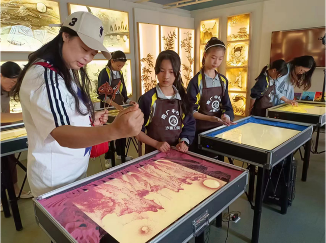 四川省民生研究会新媒体中心-官网