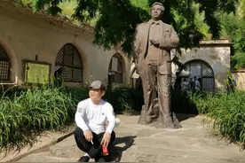 从一个造反司令到人们怀念的作家，他是怎么转变的图片