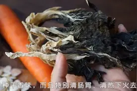 1个猪肺1把菜干，广东人冬天家常汤，清润不油腻，润肺又润肠图片