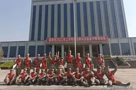 今天，嵩明110名新兵启程奔赴军营图片