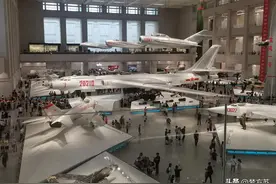 8.1节日逛军博，孩子玩得很开心！图片