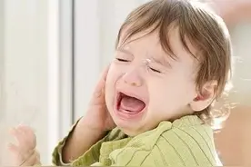 孩子一到夏天就长小疱疹，记住这个方法，好得快不复发！图片