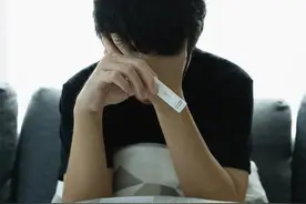 新冠感染，服连花清瘟、双黄连、感冒清热，有何危害？注意什么？图片