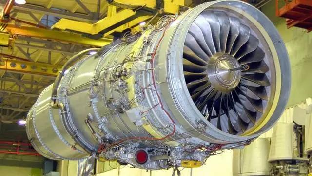 因为搭载国产航空发动机涡扇-20的运-20b大型运输机在央视官方频道