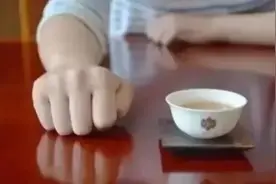 你了解扣手礼吗？图片