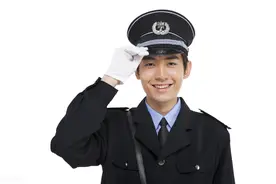 2022年做保安的好处以及前景图片
