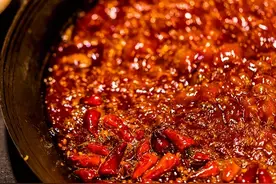 用做茅台的方式做牛油！老火锅有了新风味图片