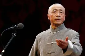 文革中的荒唐事，康万生因一句唱词写检讨，赵燕侠喝黑啤成罪名图片