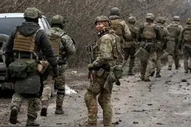 俄前线传出消息，8000多名雇佣兵参战，一夜被俄歼灭1400多名乌军图片