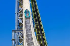 5个可致人死亡的水滑梯，游客惨遭斩首，水上滑梯真的安全吗？图片