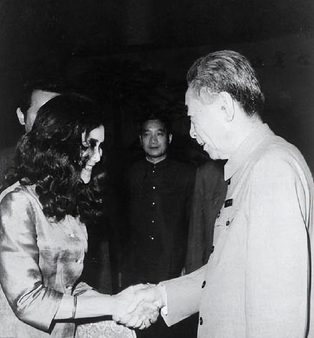 ̩�������ҵ�Ů����������������Ů��1970������������ȥӢ����ѧ