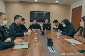 “把脉”城市停车难⑥｜“会诊”凯旋路社区，郑州城管基层调研跟着群众意见走图片