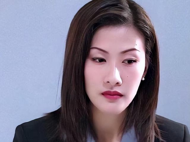 被称为"马脸"的长脸,这几位明星扛住了,又美又飒太漂亮