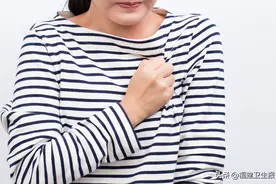 常被误诊！福州女子“胸痛”竟是皮肤病作祟！医生：95%的人都有可能得图片