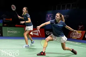 《羽毛球》专家把脉：被动击球状态下击球不到位，怎么办？图片