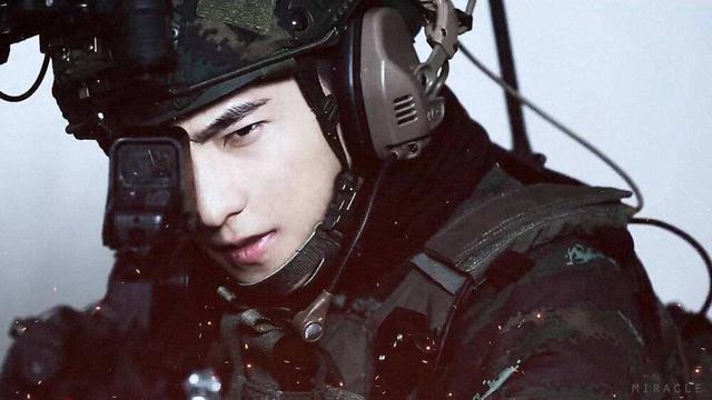 特战荣耀：谁能想到，为爱痴狂4年的艾千雪，会是这样遗憾的结局