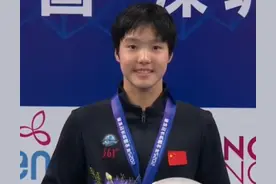 12岁蝶泳天才创记录，跨性别碾压美国天才，获得美国权威媒体报道图片