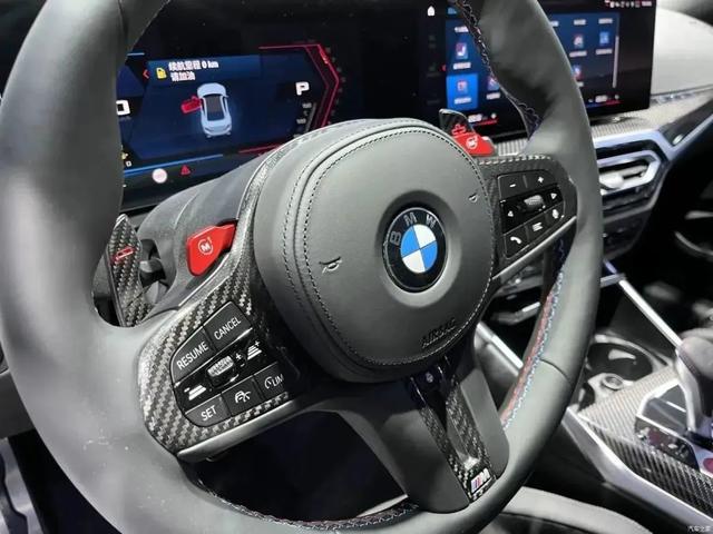 全新宝马M2：燃油绝唱？3.0T的驾驶者之车，买了就能坐等升值？！