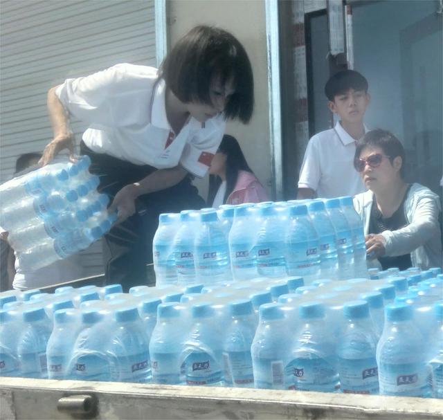 心手相印为涿州受灾群众送上燕赵儿女的关爱