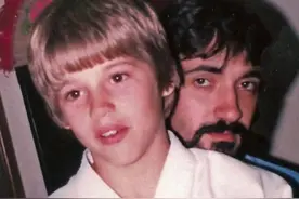 美国父亲的复仇：10岁儿子惨遭侵犯，父亲在众目睽睽之下崩掉凶手图片