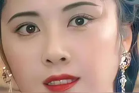 被誉为“中国第一美女”的女儿国国王朱琳图片