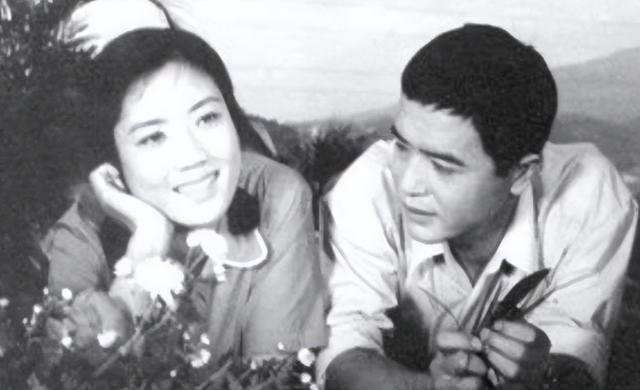 1976年，王洪文秘书突然发现不对劲，火速申请调离：这人要完蛋了