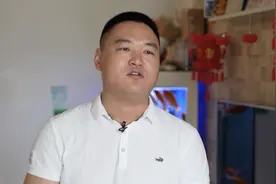 感动全网的邻居大哥，曾是一名武警！救人的还有她→图片