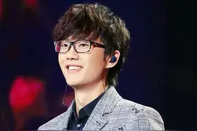 我是一名许嵩的10年钟爱粉图片