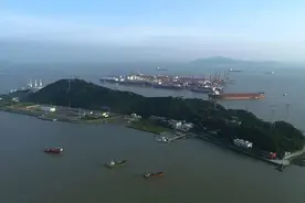 讲述关员自己的故事 | “干国家的事，和在自家地里干活一样”图片