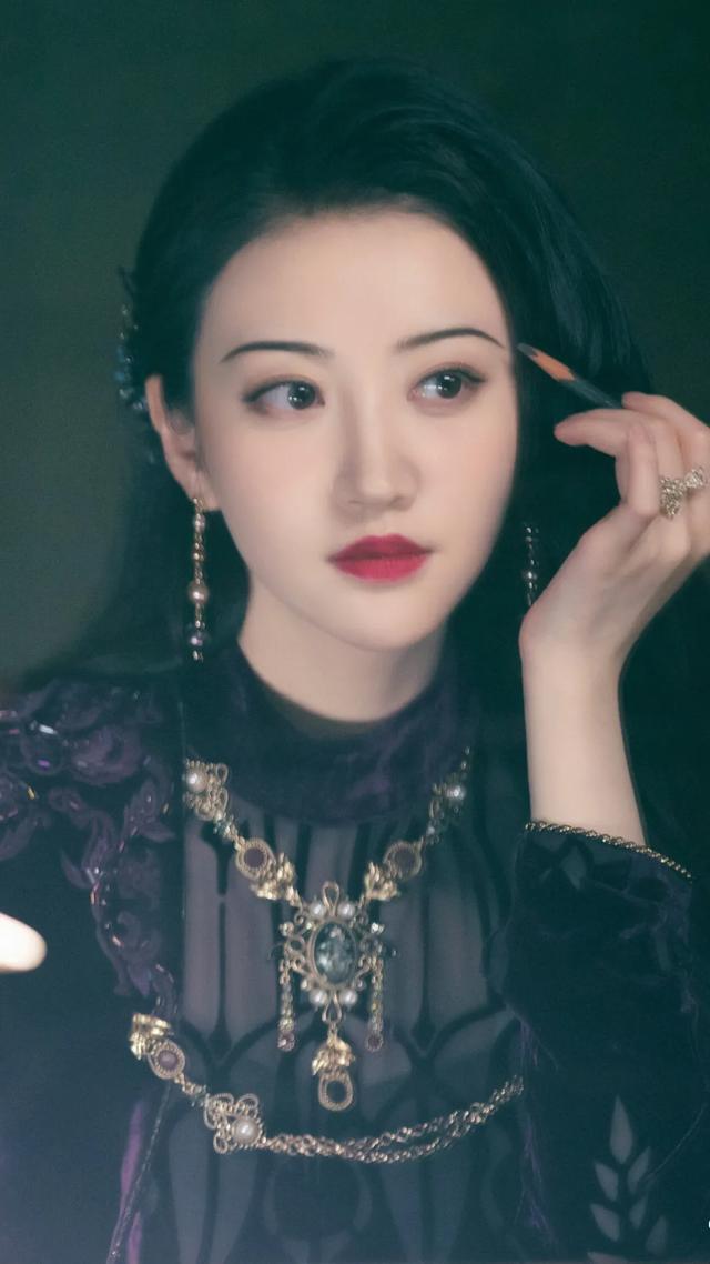 吊打韩国化妆术！中国女生这样化妆也太美了