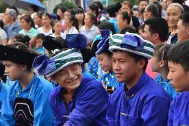 少数民族地区中的“少数民族”——高山汉图片