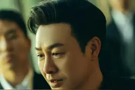 狂飙:高启强拿领带给赵立冬擦车窗背后的含义图片