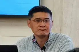 罗翔老师再次被骂上热搜：什么时候才能收起你的“圣母心”图片