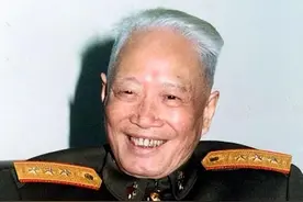 上将张震：为国出生入死，官至军委副主席，却为一个人抱憾终身图片