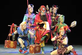 在纵览，看见自己 | 河北梆子名家吴桂云：与钟馗的30年情缘图片