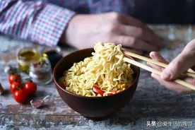 建议男人：中年后少吃米面，多吃5样“黄金食材”，体力足精力旺图片