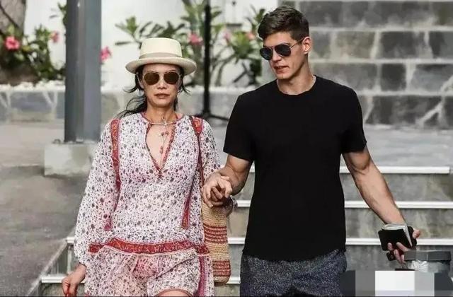 海外华人婚恋故事之：街角墙边的激情热吻终结了他们的爱情
