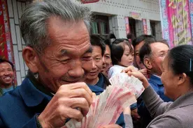 官方数据：农民人均收入两万，乡村调研发表后却表示钱都去哪了？图片