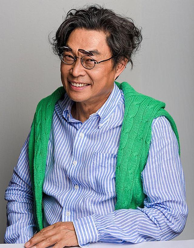 等我老了,绝不留长发,烫小卷!上海爷爷的这3种发型,绅士有型