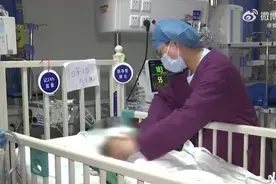 （视频）@太原人！3岁男孩骑父亲肩膀摔落致颅顶骨骨折图片