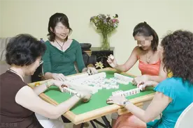 女子打5元麻将，被拘留15天罚款1000元，申诉至最高院，7年后撤销图片