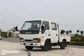 它曾是叱咤国内的第一轻卡，这款五十铃天皇100，还有人认识它吗图片